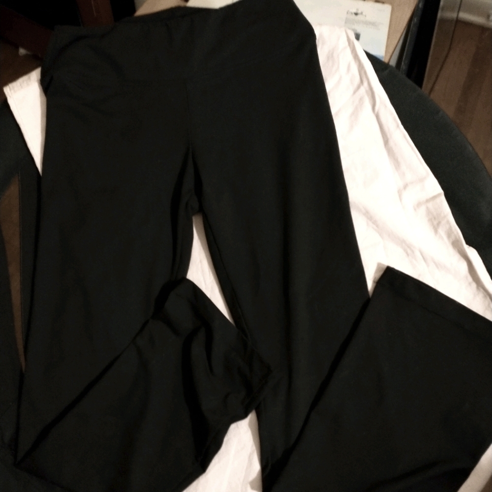 Yoga pants medium